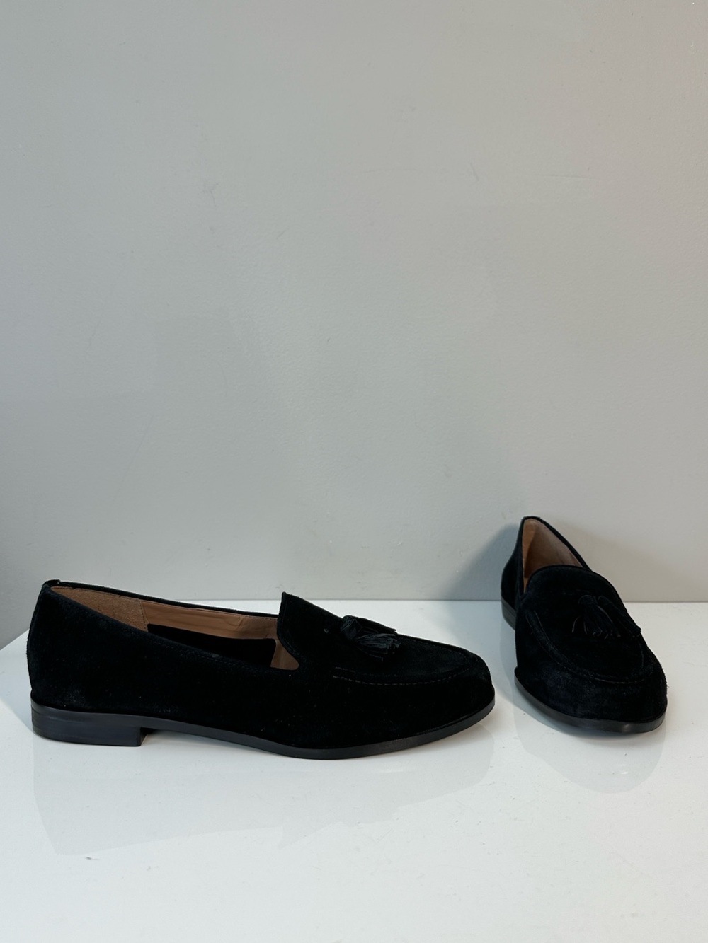 Naturalizer Black Suede Santana Loafers Size 8.5 Minimalist Neutral